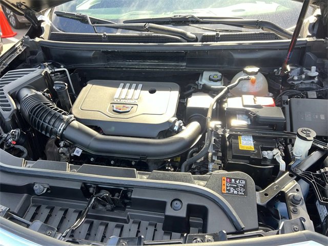 Certified 2022 Cadillac XT5 Premium Luxury w/ LPO, Floor Liner Package image 9