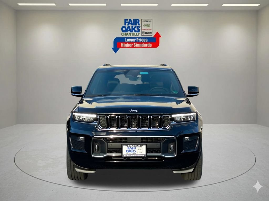 New 2025 Jeep Grand Cherokee L Overland w/ Advanced Protech Group III AWD/4WD image 5