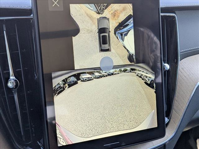New 2026 Volvo XC60 B5 Ultra w/ Climate Package image 13