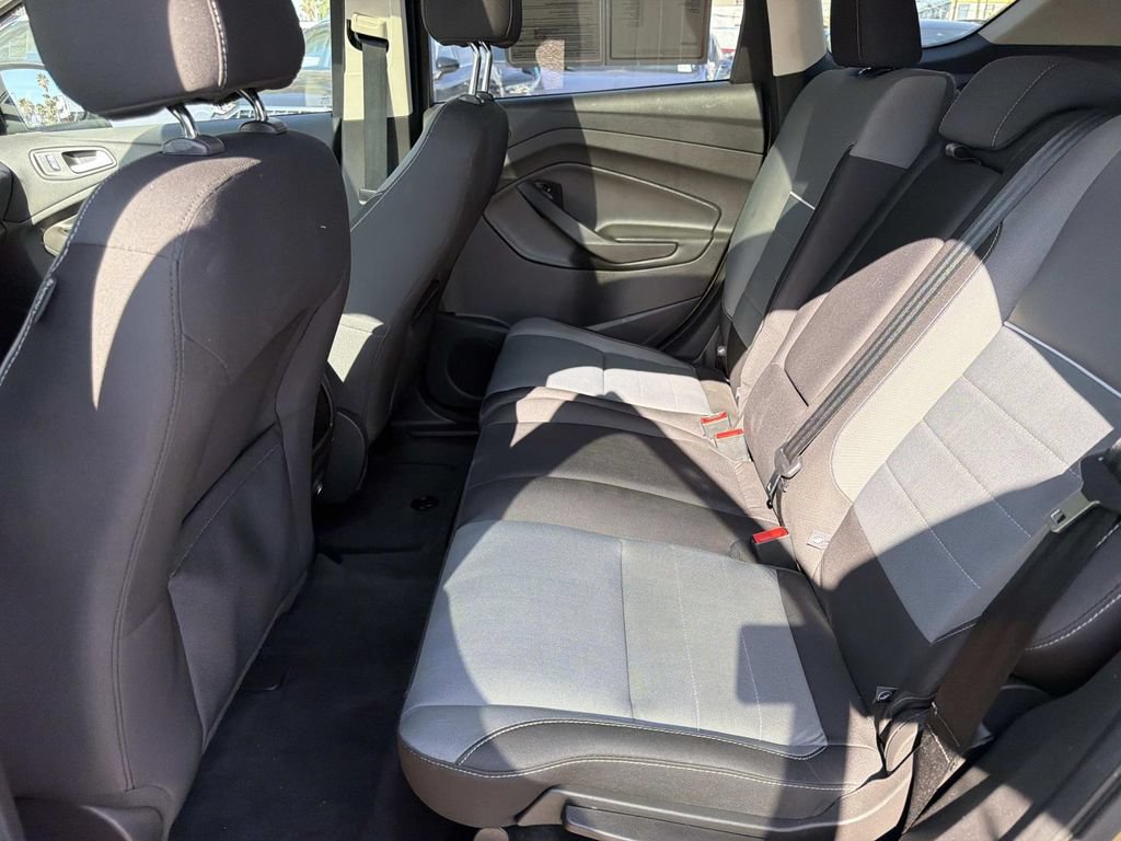 Used 2014 Ford Escape SE FWD image 12