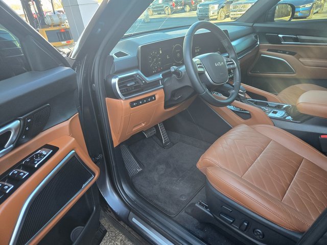 Used 2025 Kia Telluride SX Prestige X-Line image 4