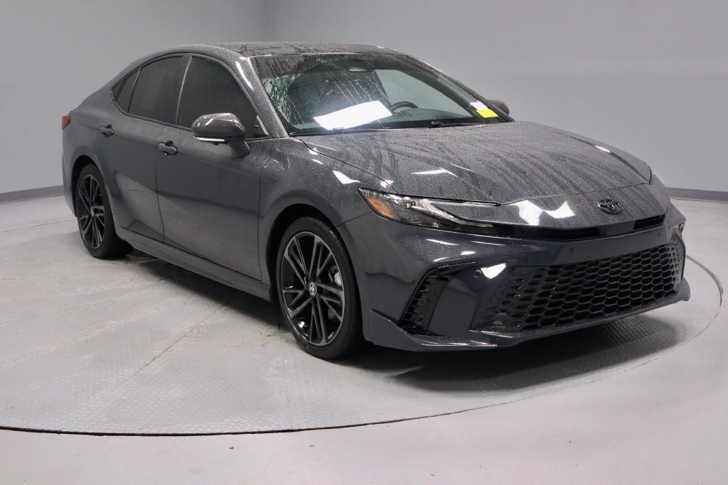 Used 2025 Toyota Camry XSE w/ Premium Plus Package AWD/4WD image 1