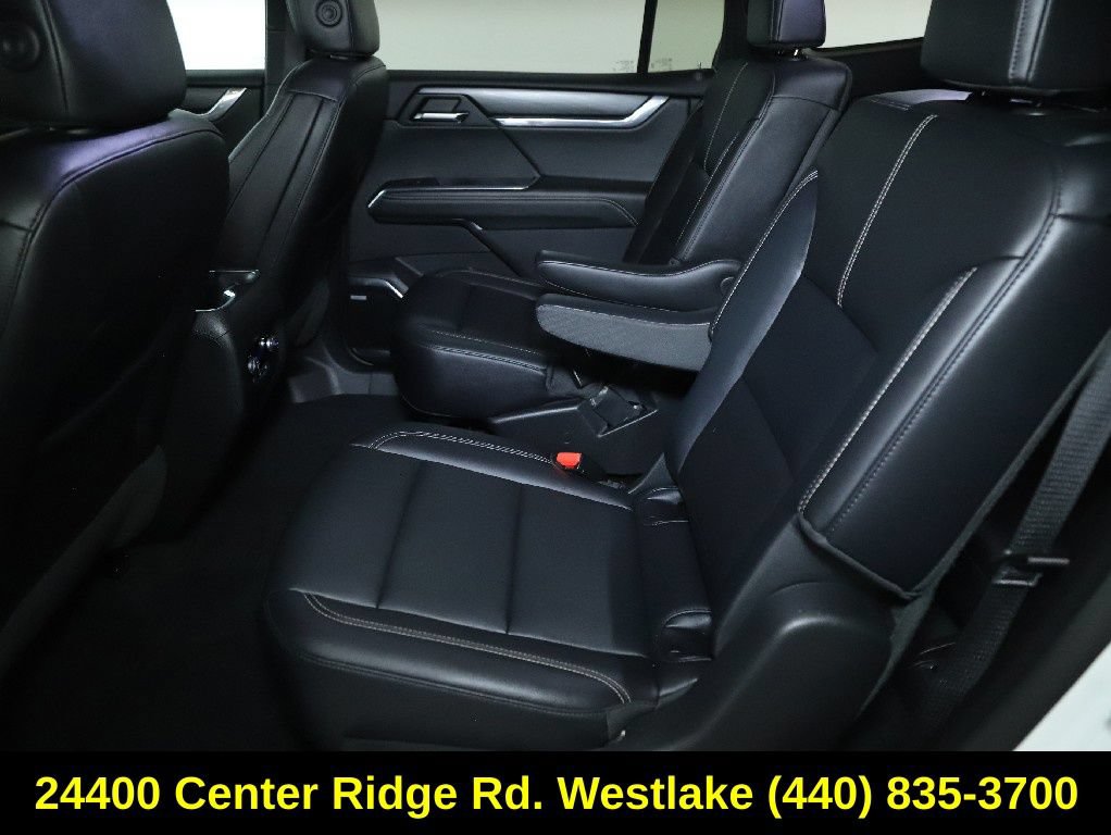 Used 2024 GMC Acadia Elevation FWD image 14