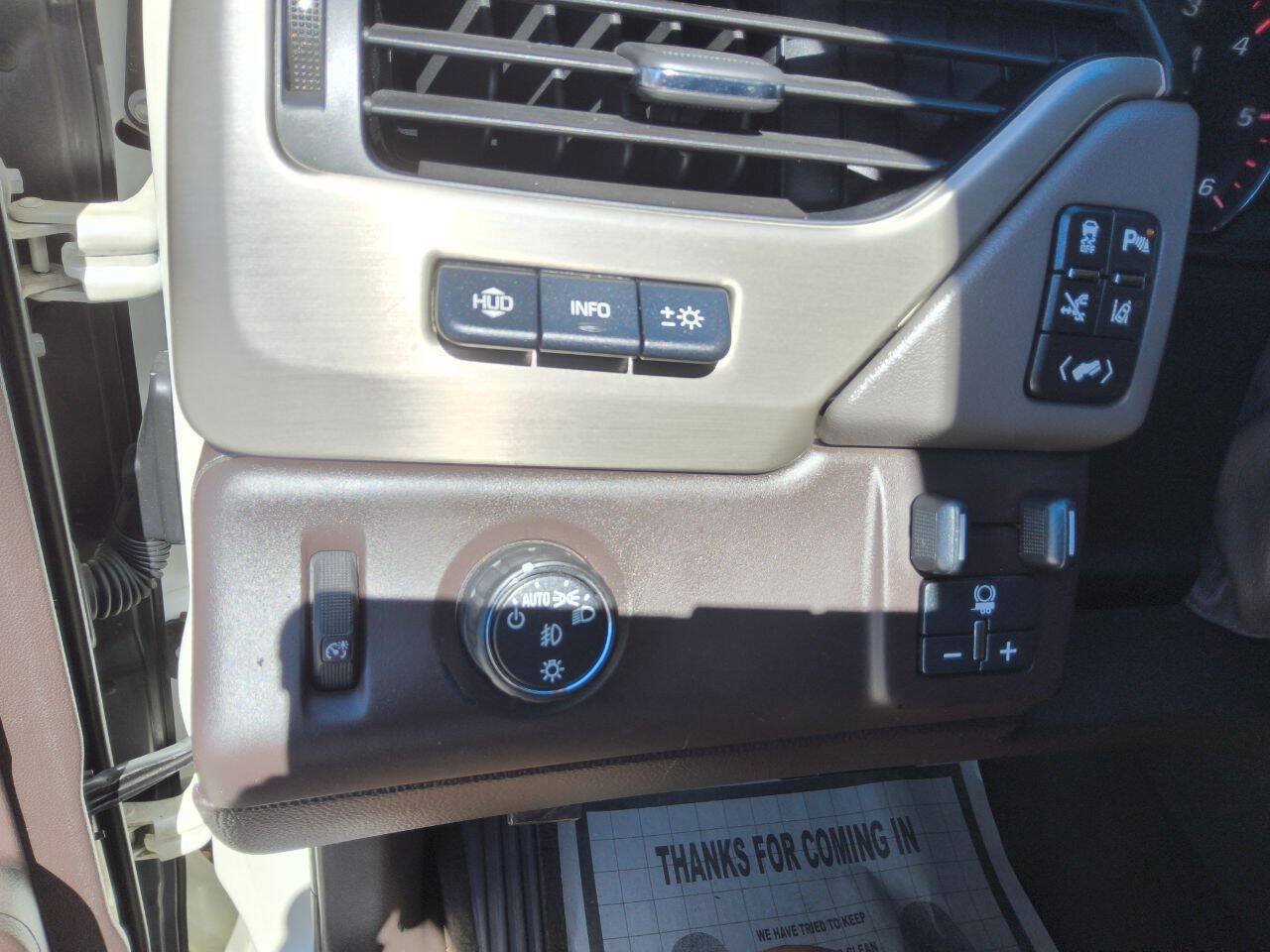 Used 2015 GMC Yukon XL Denali w/ Touring Package RWD image 15