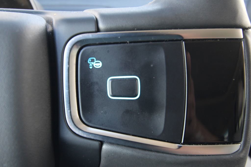 Used 2025 Ford Expedition Active AWD/4WD image 24
