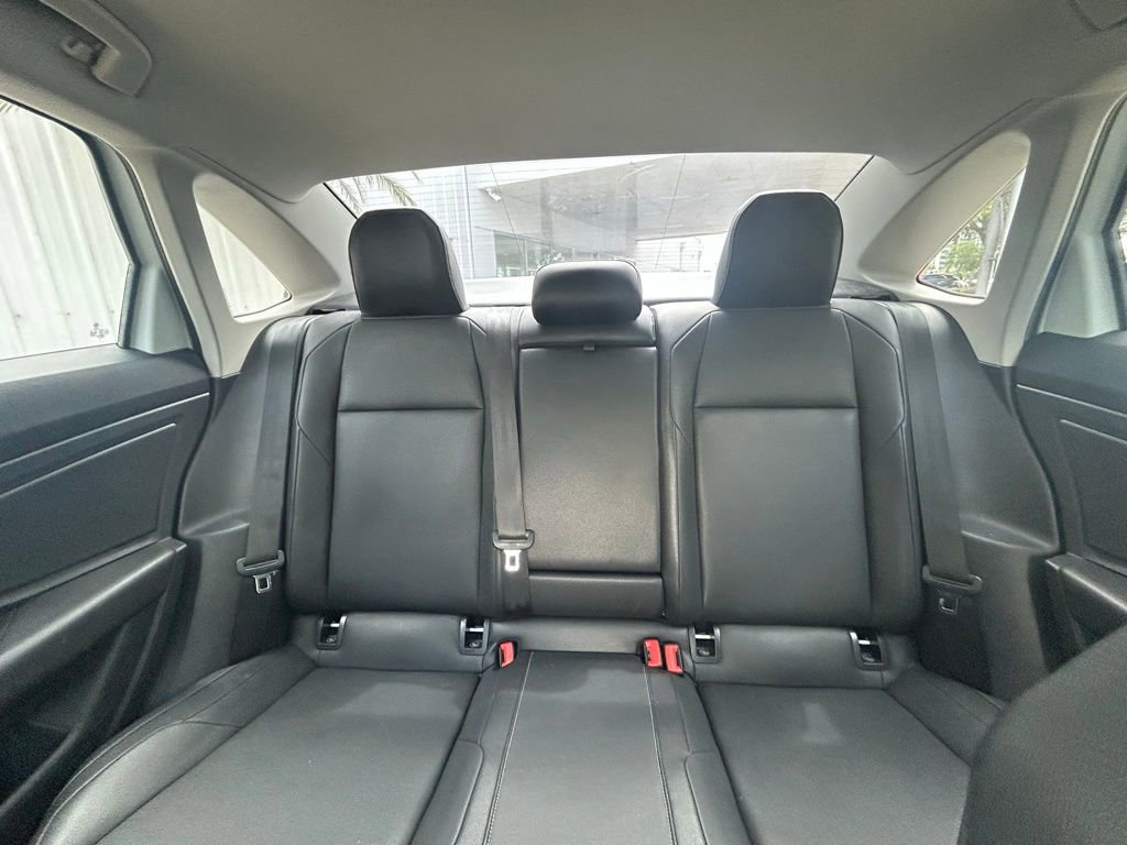 Used 2019 Volkswagen Jetta SE image 13