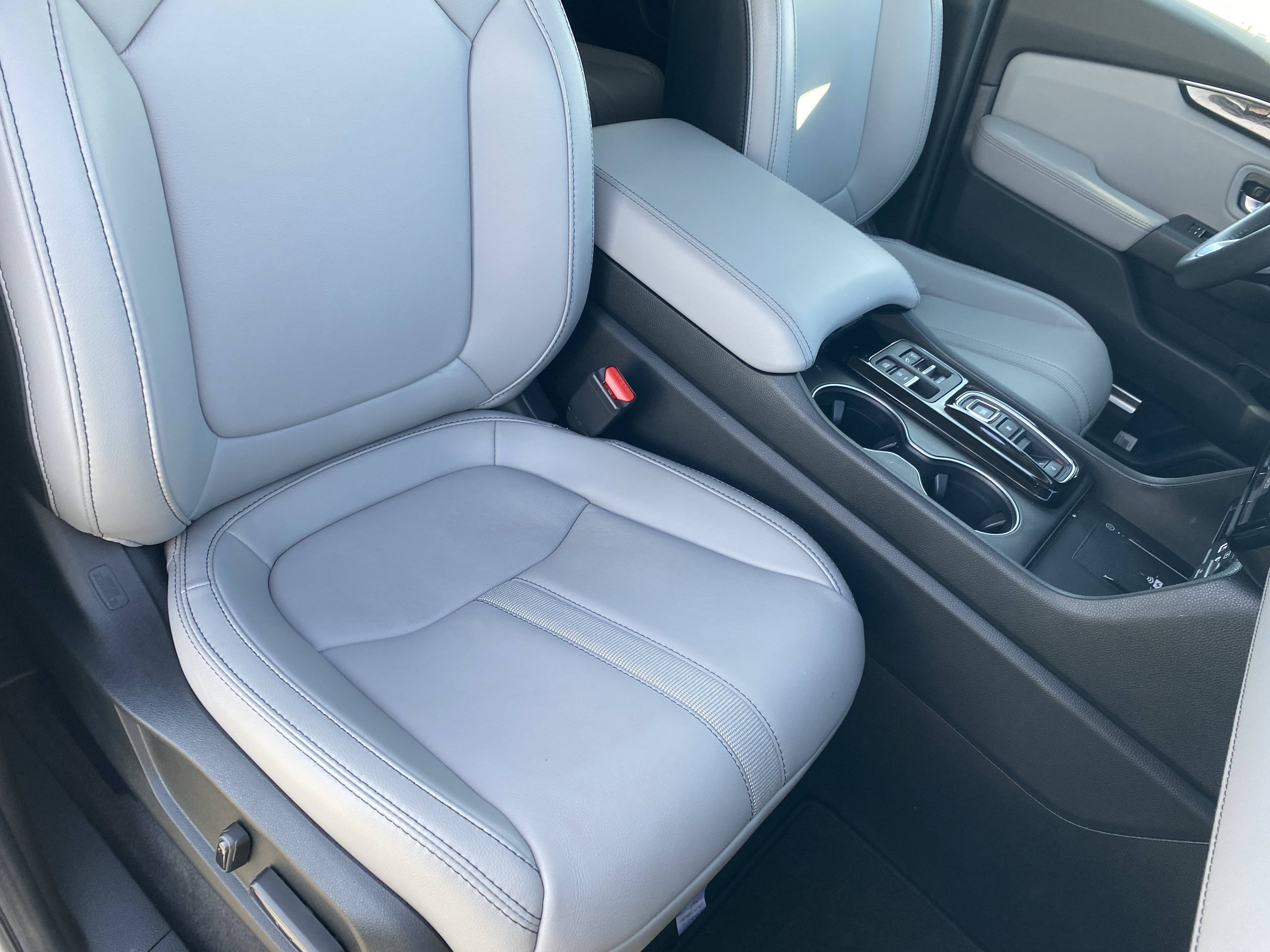 Certified 2025 Honda Pilot EX-L image 8