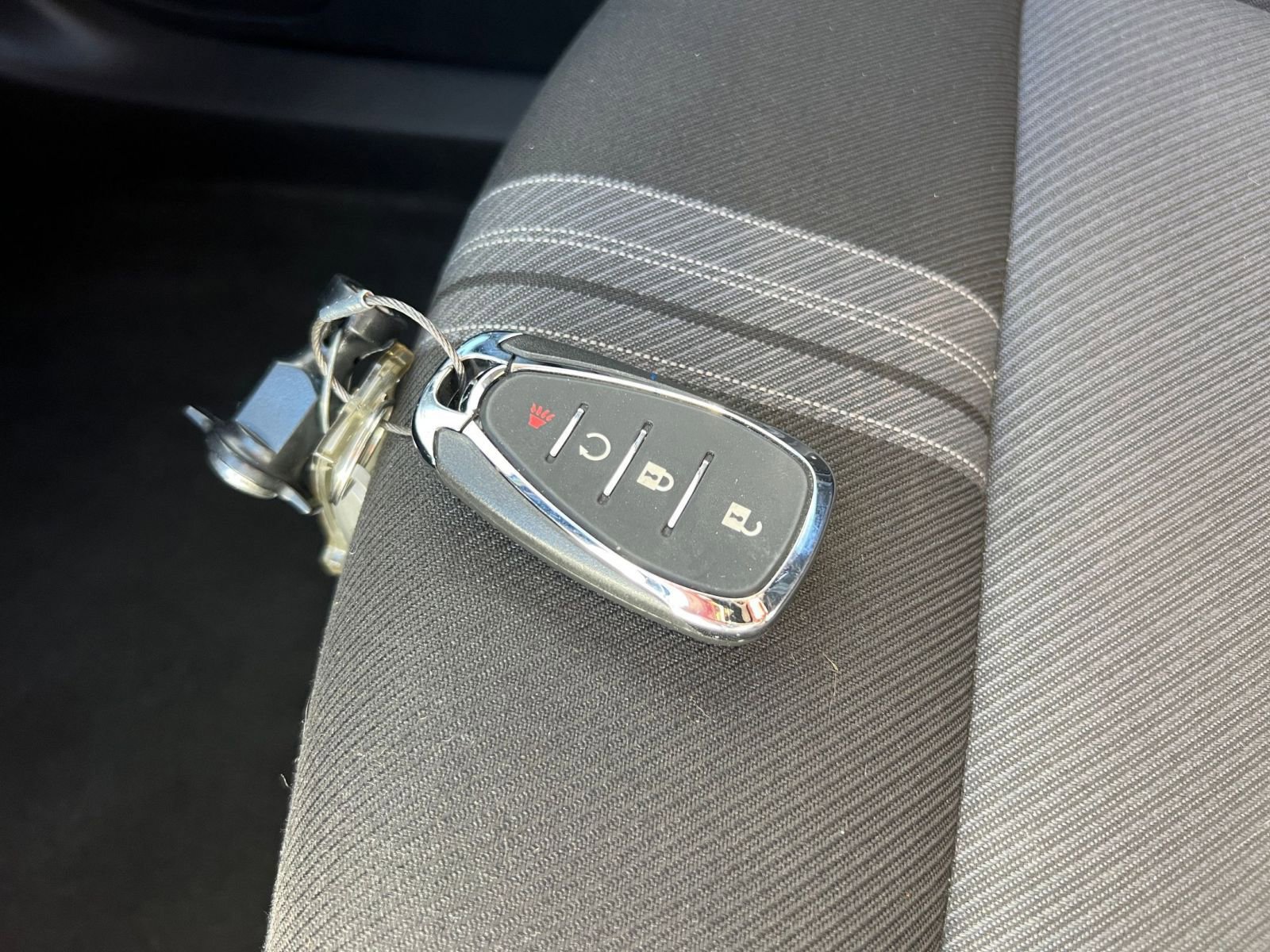 Used 2025 Chevrolet Blazer LT image 18