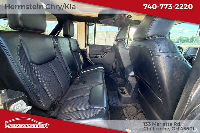 Used 2016 Jeep Wrangler Unlimited Sahara AWD/4WD image 15
