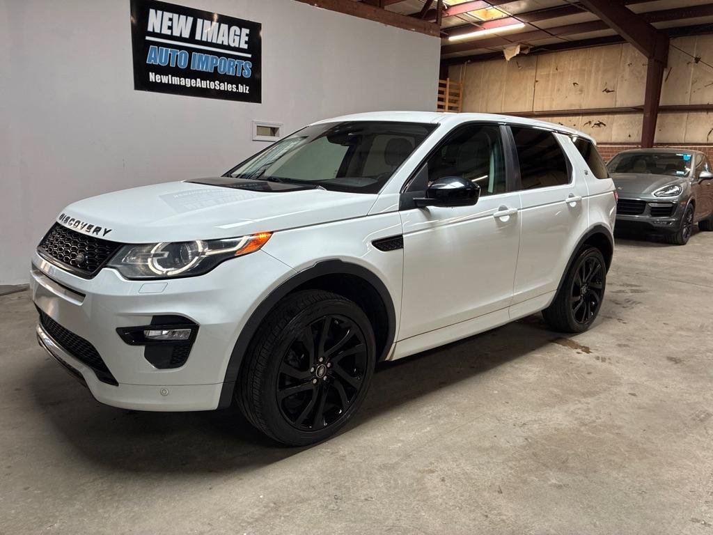 Used 2017 Land Rover Discovery Sport HSE AWD/4WD image 6