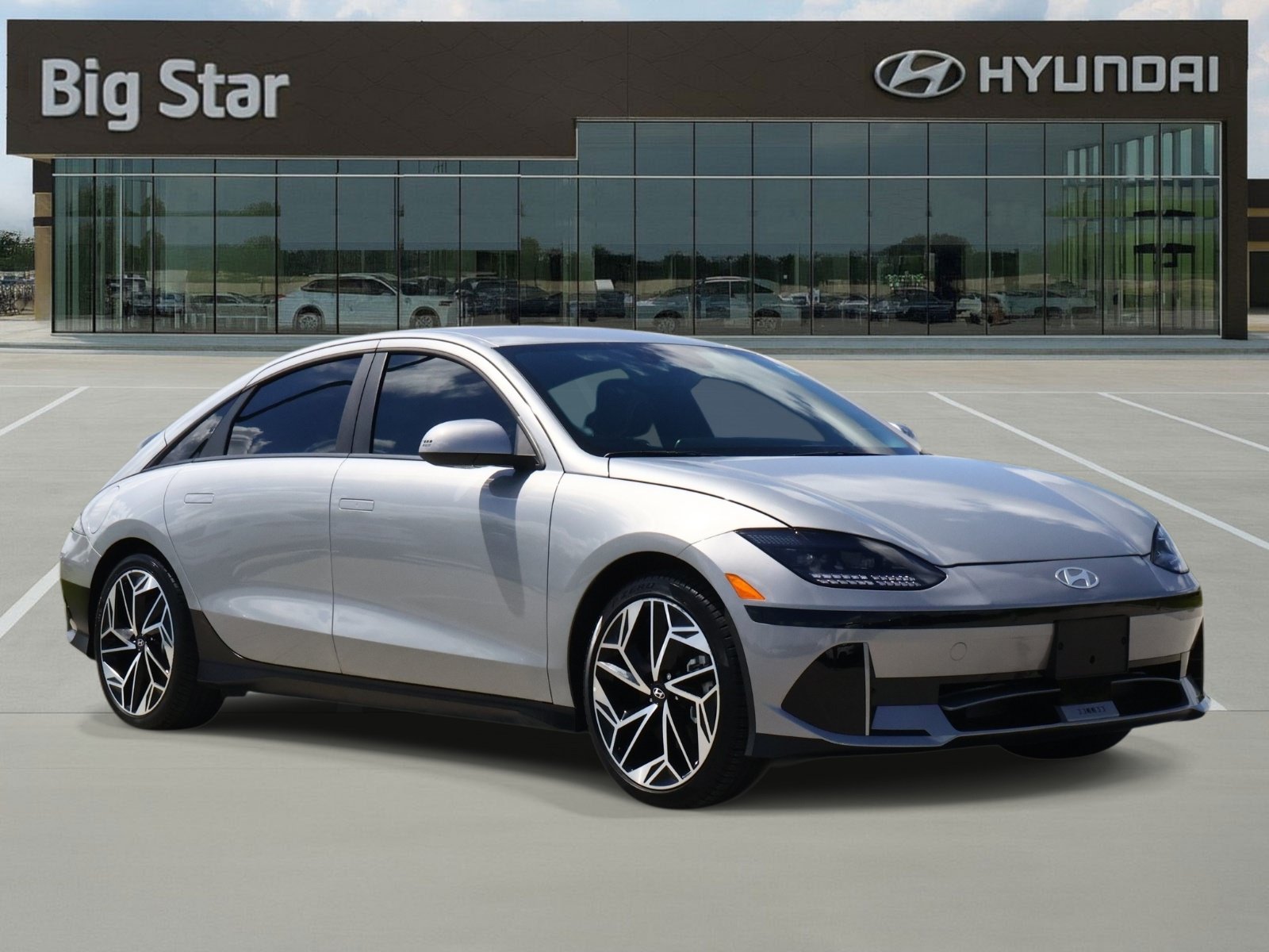 Used 2025 Hyundai Ioniq 6 SEL RWD image 6