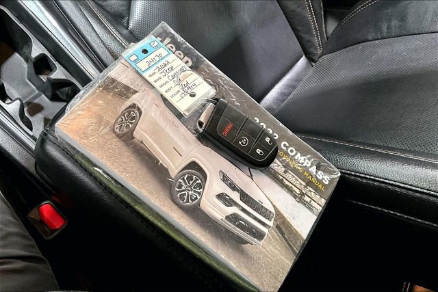 Used 2022 Jeep Compass Latitude image 36