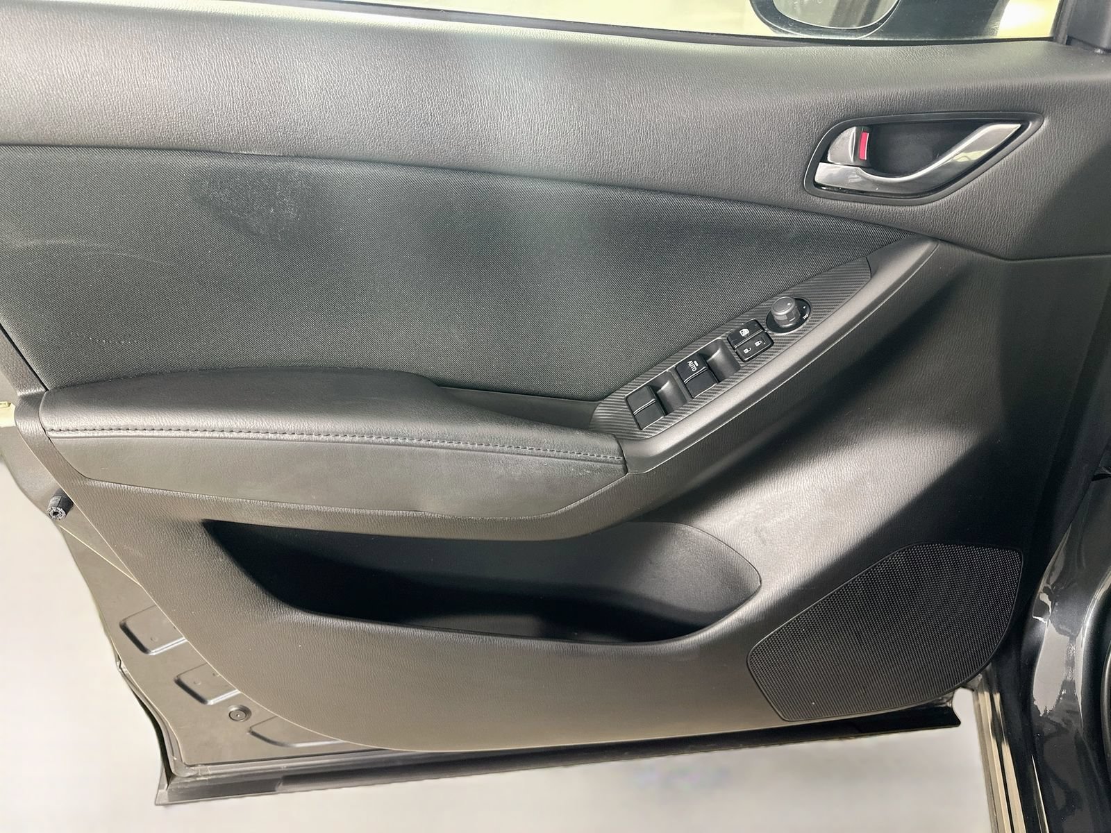 Used 2016 MAZDA CX-5 Sport FWD image 16