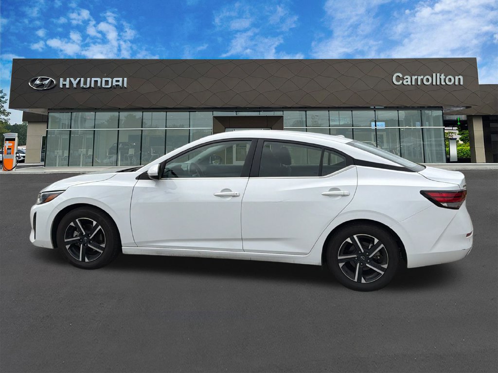 Used 2024 Nissan Sentra SV FWD image 8
