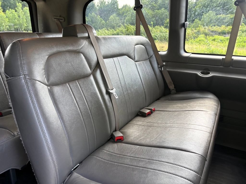 Used 2023 Chevrolet Express 3500 LS RWD image 43