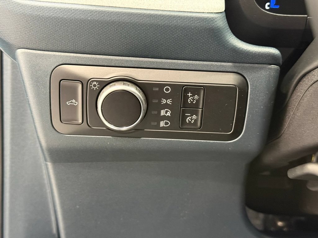 New 2026 Ford Maverick XLT w/ XLT Luxury Package AWD/4WD image 32