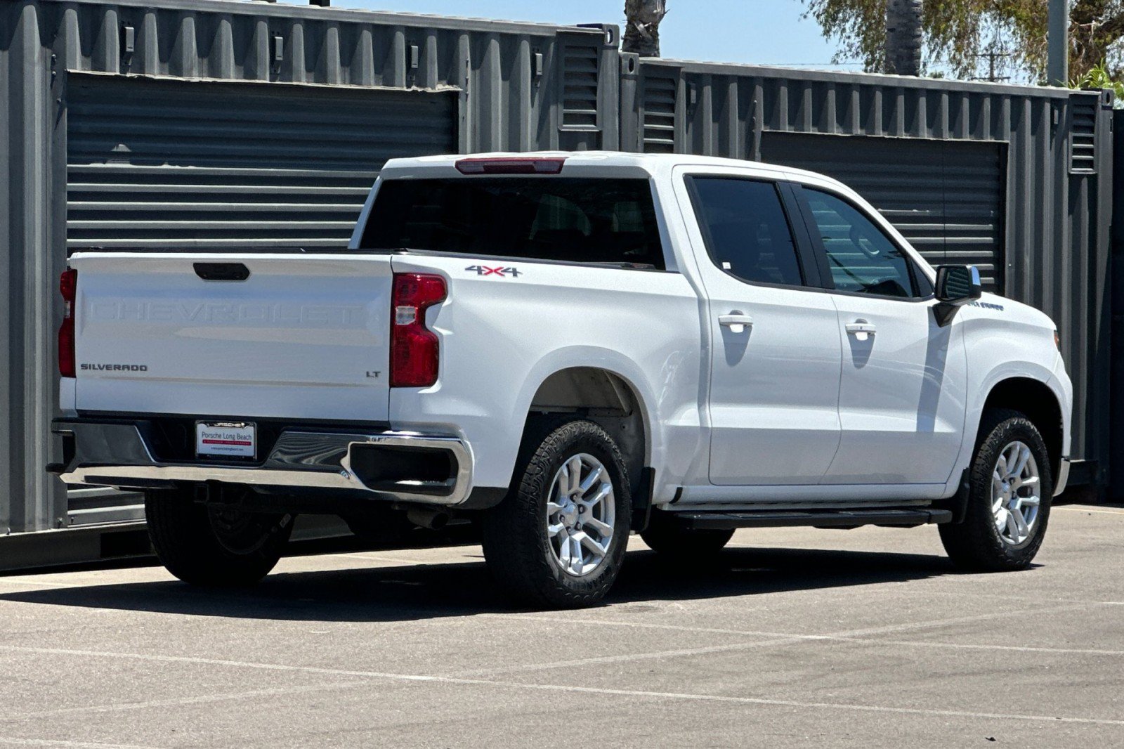 Used 2023 Chevrolet Silverado 1500 LT AWD/4WD image 8