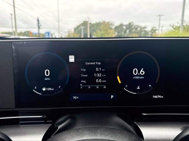 Certified 2024 Hyundai Kona SEL w/ Convenience Package AWD/4WD image 15