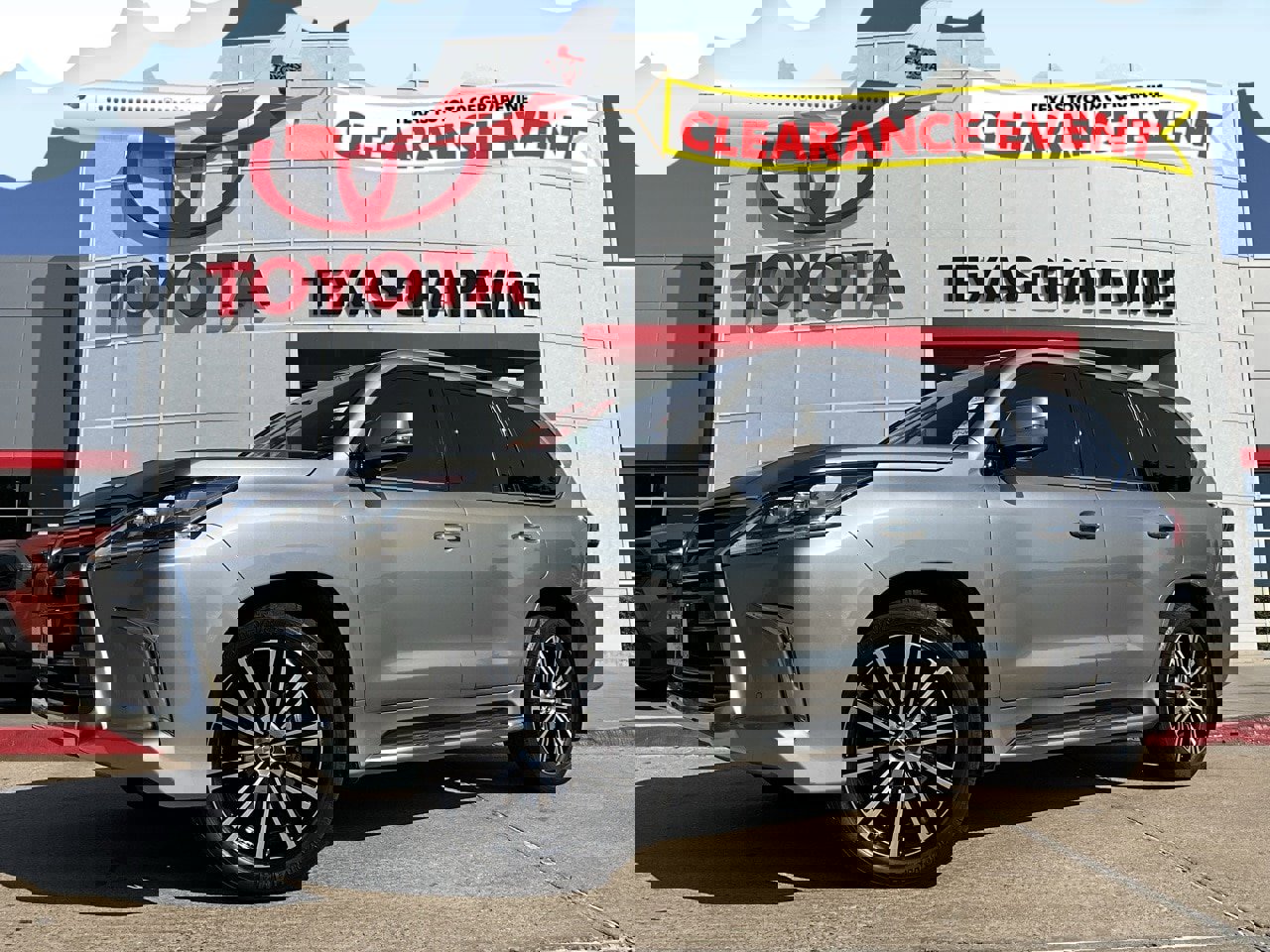 Used 2020 Lexus LX 570 4WD w/ Luxury Package