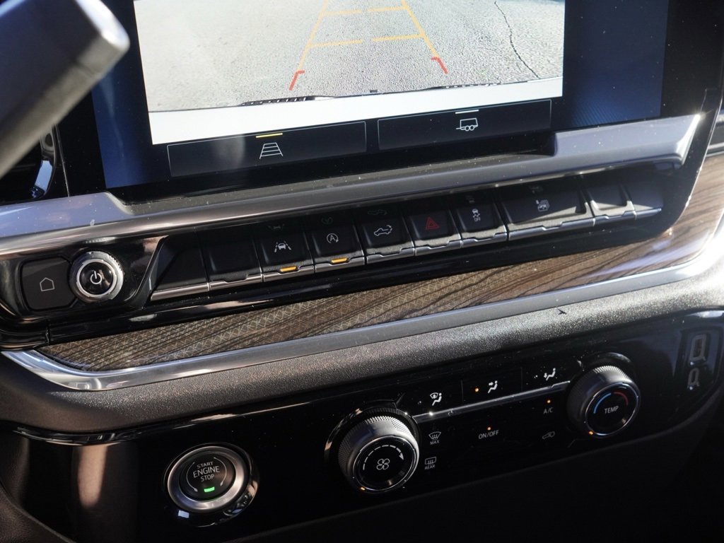 Used 2024 Chevrolet Silverado 1500 LT image 16