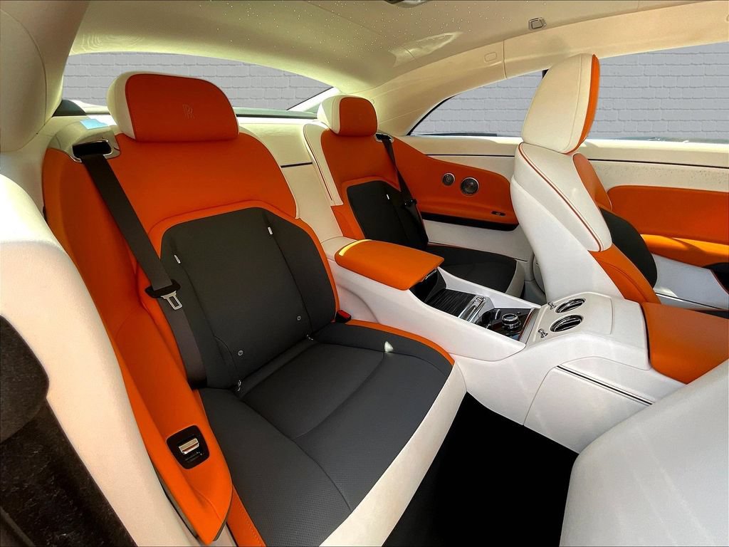 Used 2024 Rolls-Royce Spectre w/ Spectre Launch Package AWD/4WD image 25
