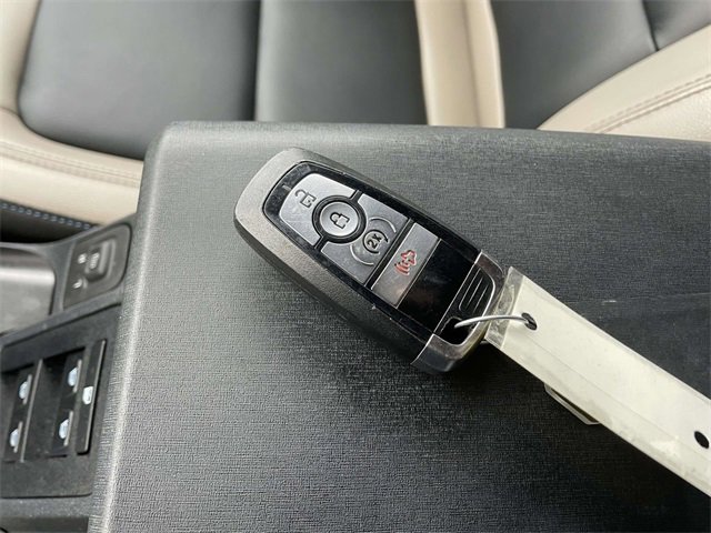 Used 2023 Ford Bronco Wildtrak image 32