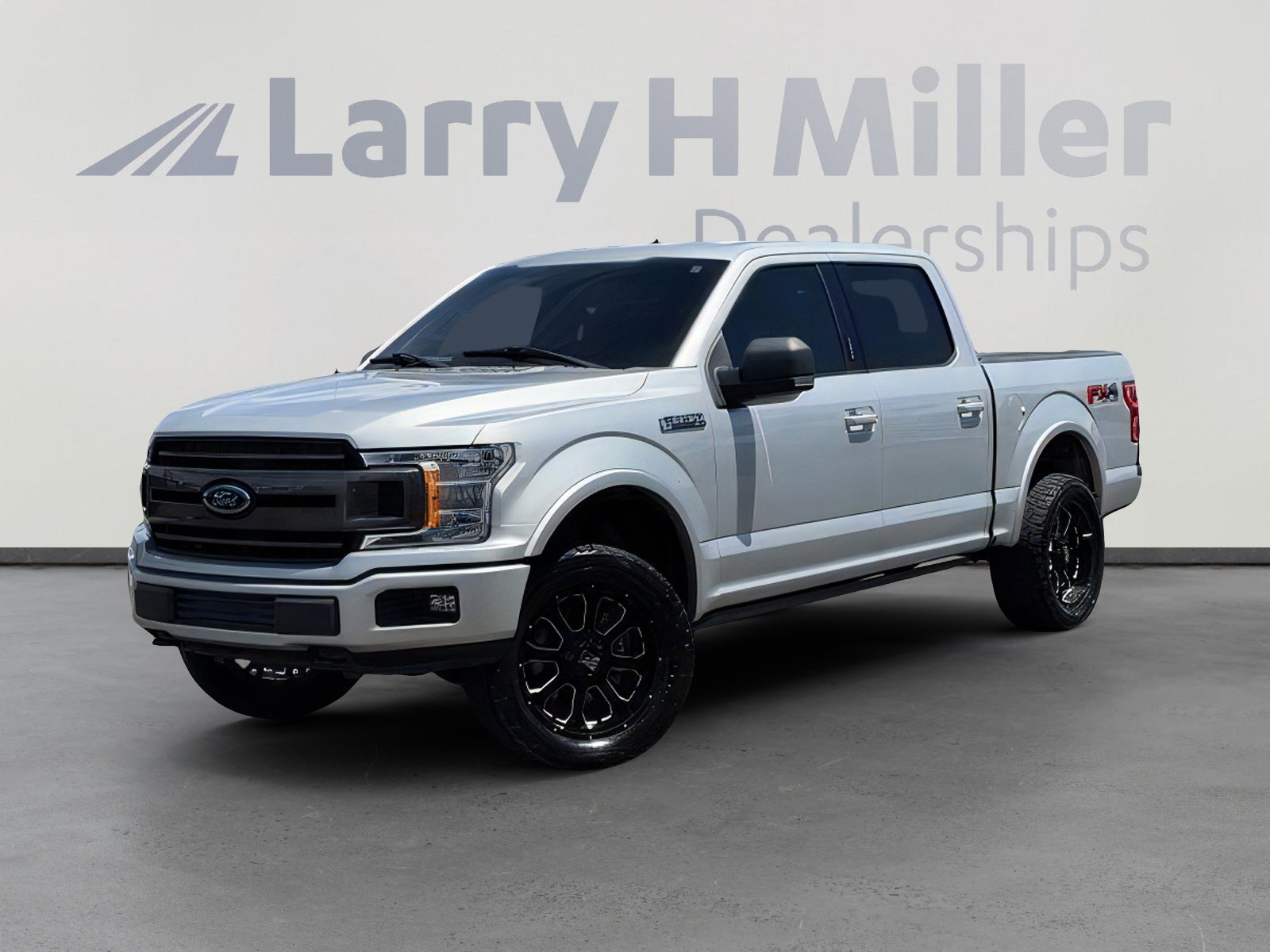 Used 2018 Ford F150 XLT w/ Equipment Group 302A Luxury AWD/4WD image 1