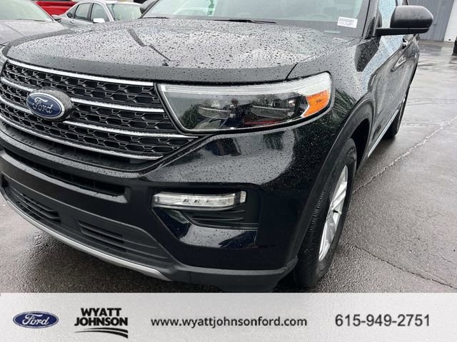 Certified 2022 Ford Explorer XLT w/ Equipment Group 202A image 9