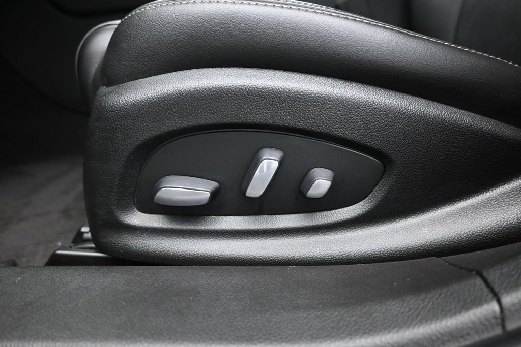 Used 2019 Cadillac XTS Luxury FWD image 11