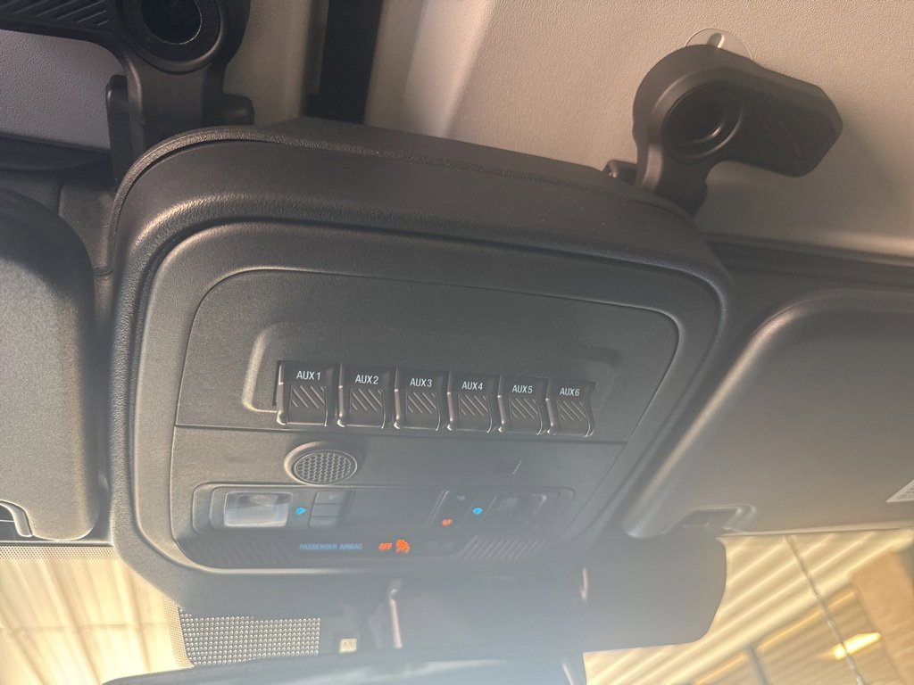 New 2025 Ford Bronco Badlands image 15