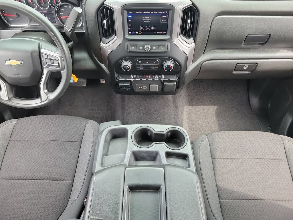 Used 2022 Chevrolet Silverado 2500 Custom w/ Custom Value Package AWD/4WD image 18