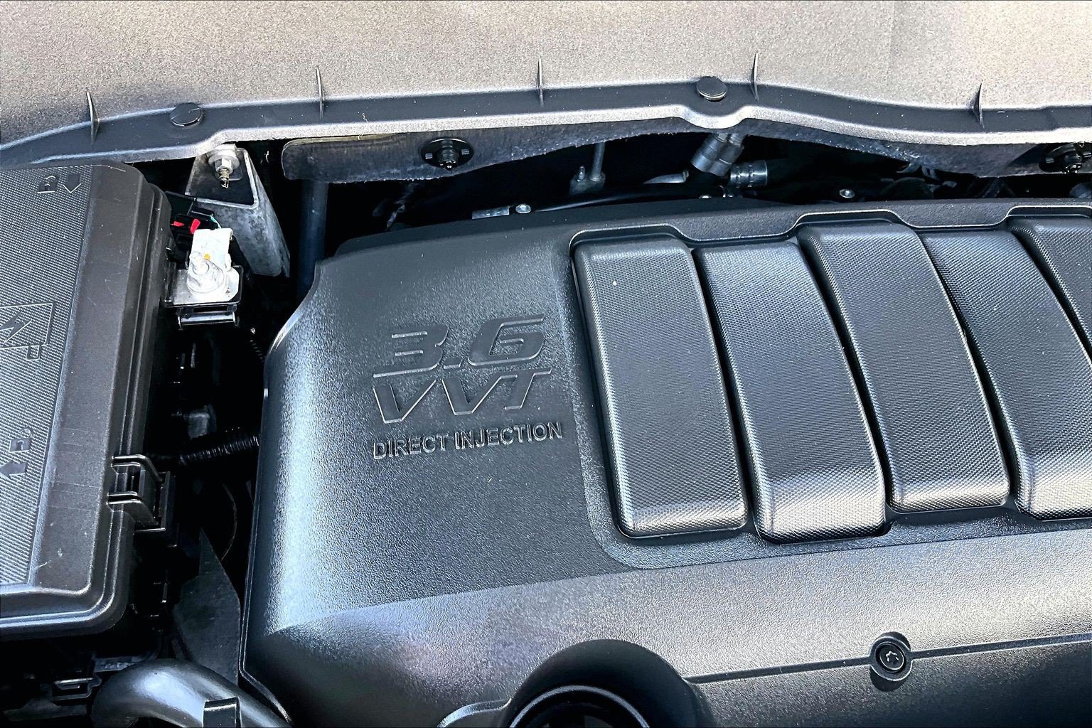 Used 2017 Chevrolet Traverse LT w/ Style and Technology Package FWD image 33