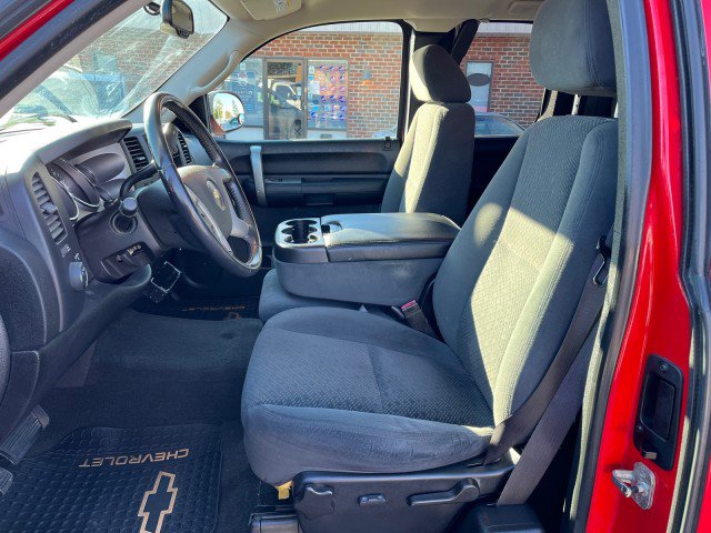Used 2008 Chevrolet Silverado 1500 LT w/ Power Pack Plus image 12