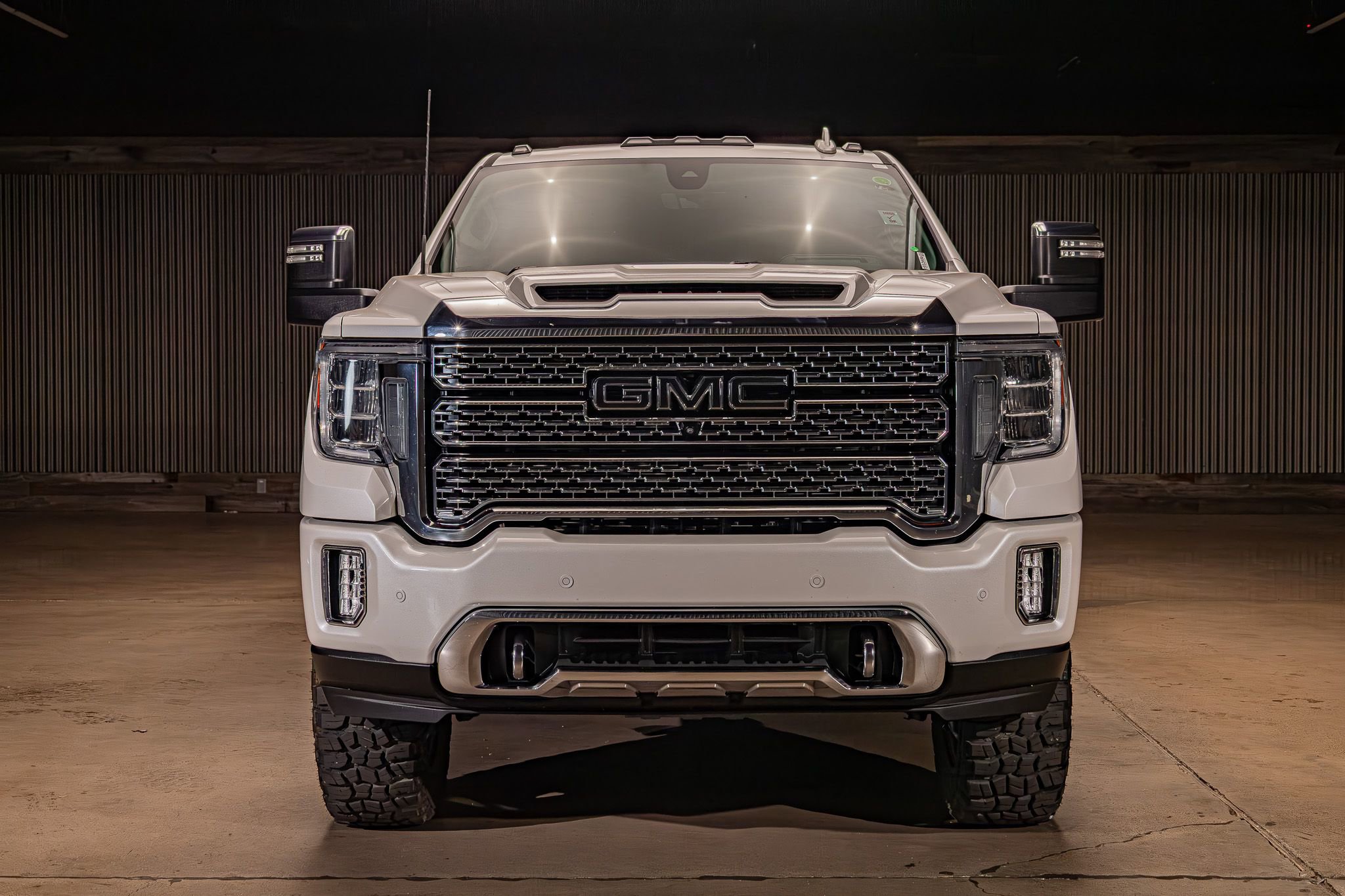 Used 2021 GMC Sierra 3500 Denali w/ Denali Ultimate Package AWD/4WD video 2
