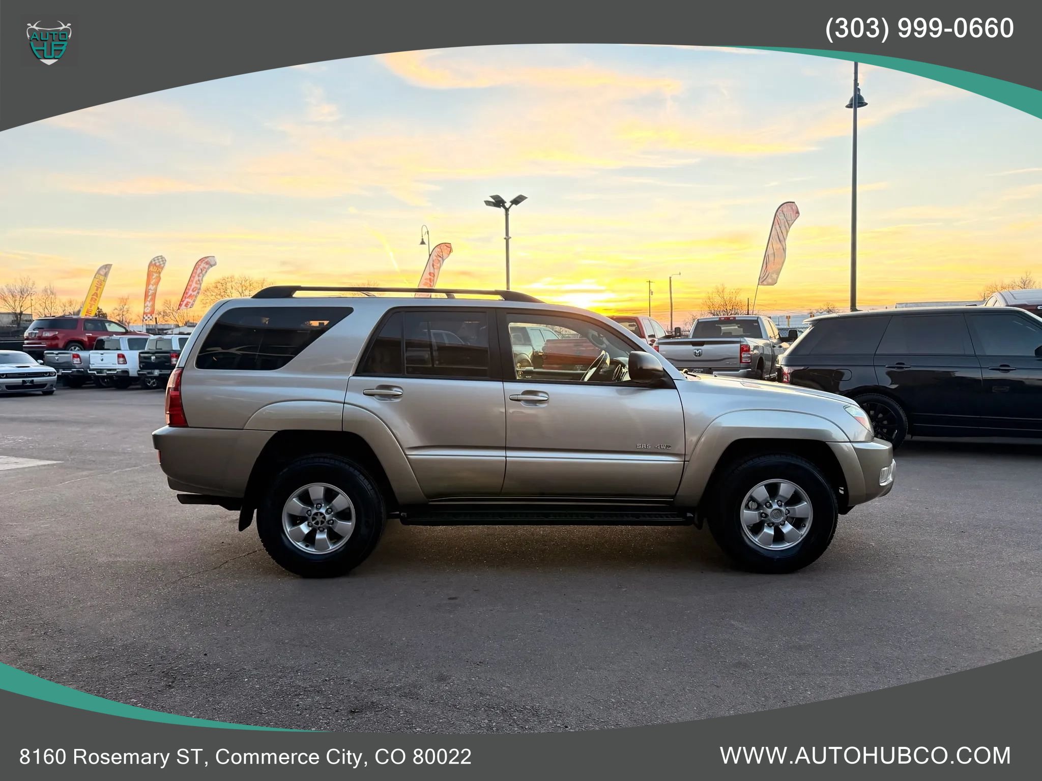 Used 2004 Toyota 4Runner SR5 AWD/4WD image 4