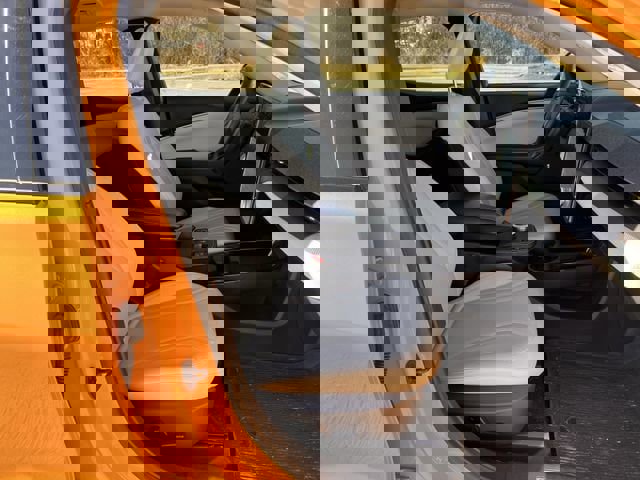 Used 2022 Ford Mustang Mach-E Premium image 26