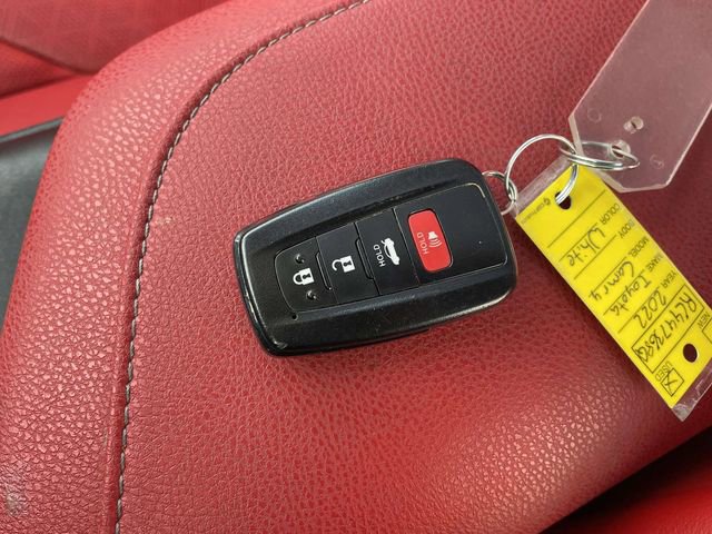 Used 2022 Toyota Camry XSE w/ Driver Assist Package image 32