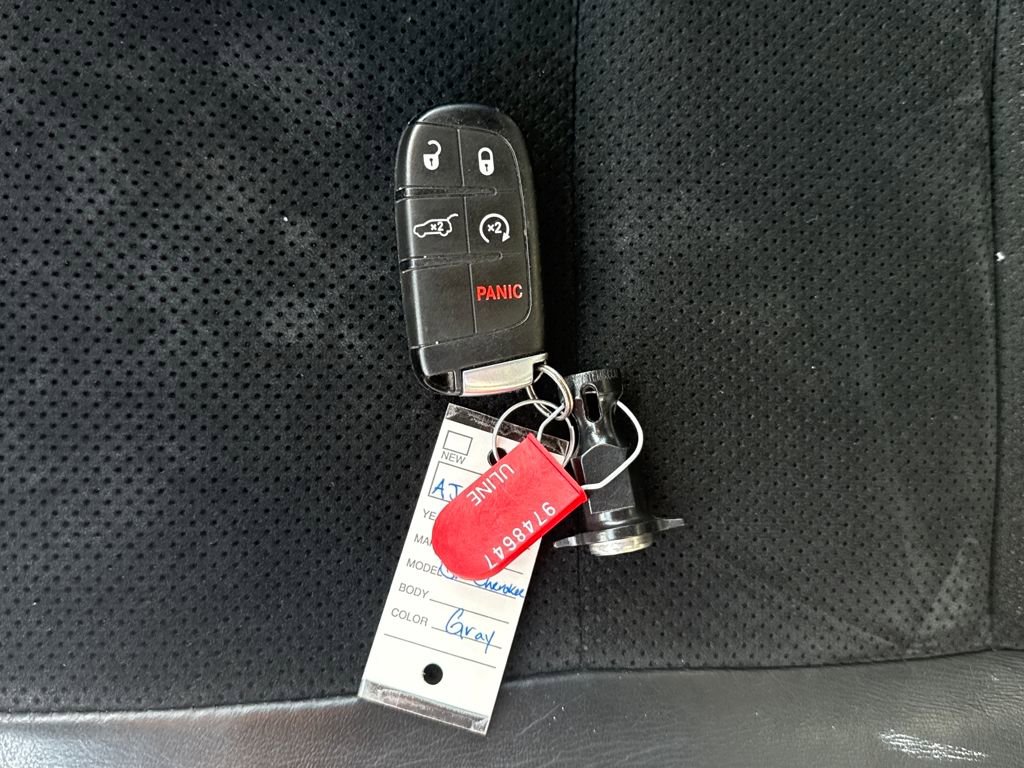 Used 2018 Jeep Grand Cherokee Altitude image 29