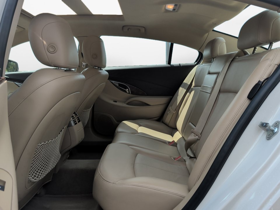 Used 2012 Buick LaCrosse Touring FWD image 16