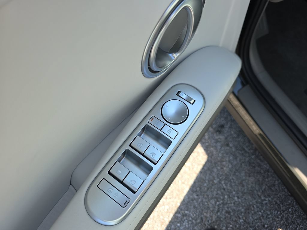 New 2026 Hyundai Palisade FWD Hybrid image 16