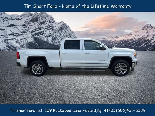 Used 2015 GMC Sierra 1500 SLT w/ SLT Crew Cab Value Package AWD/4WD image 4