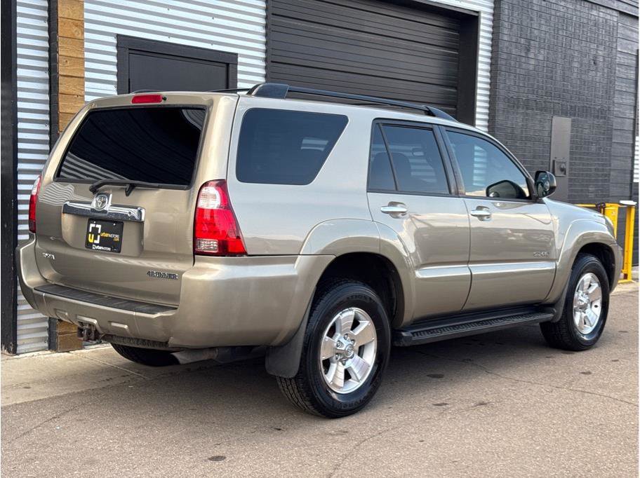 Used 2007 Toyota 4Runner SR5 image 10