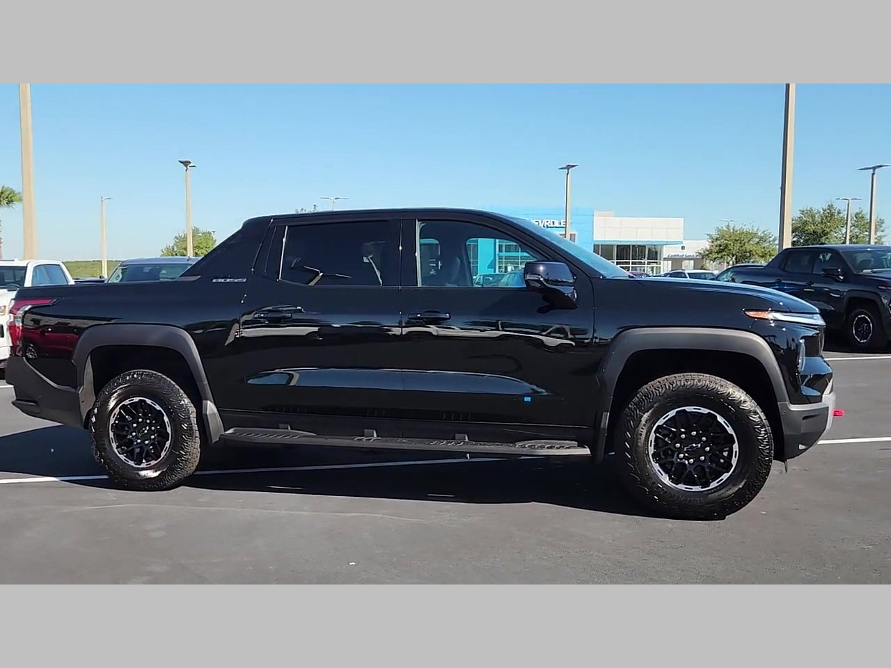 New 2026 Chevrolet Silverado EV Trail Boss w/ Premium Package image 18