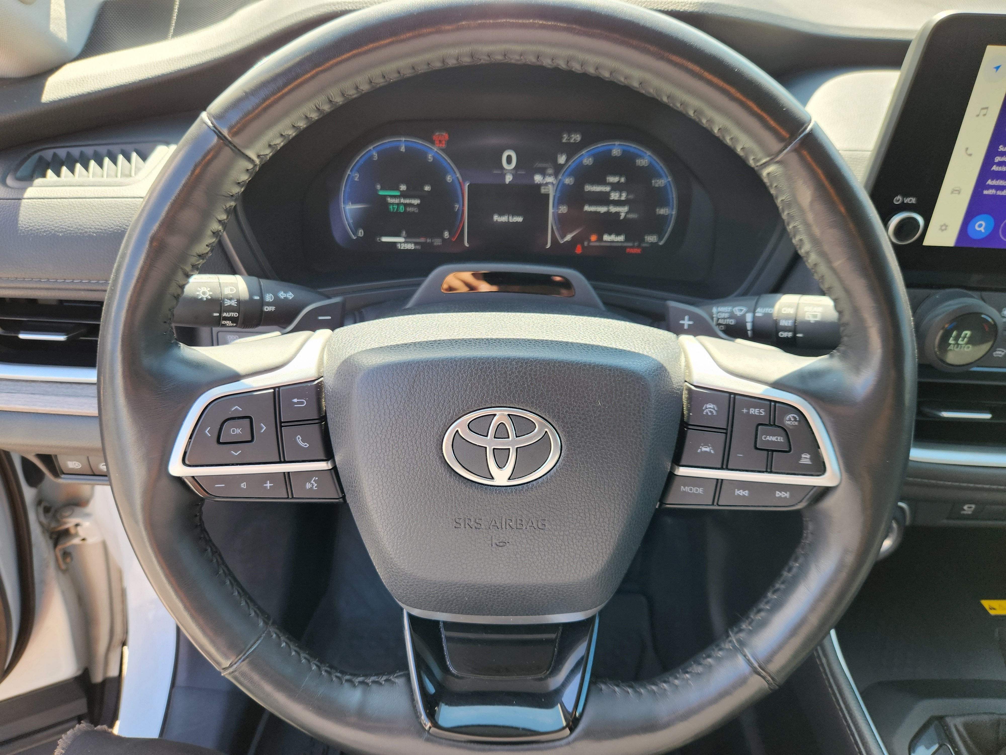Used 2024 Toyota Grand Highlander AWD image 9