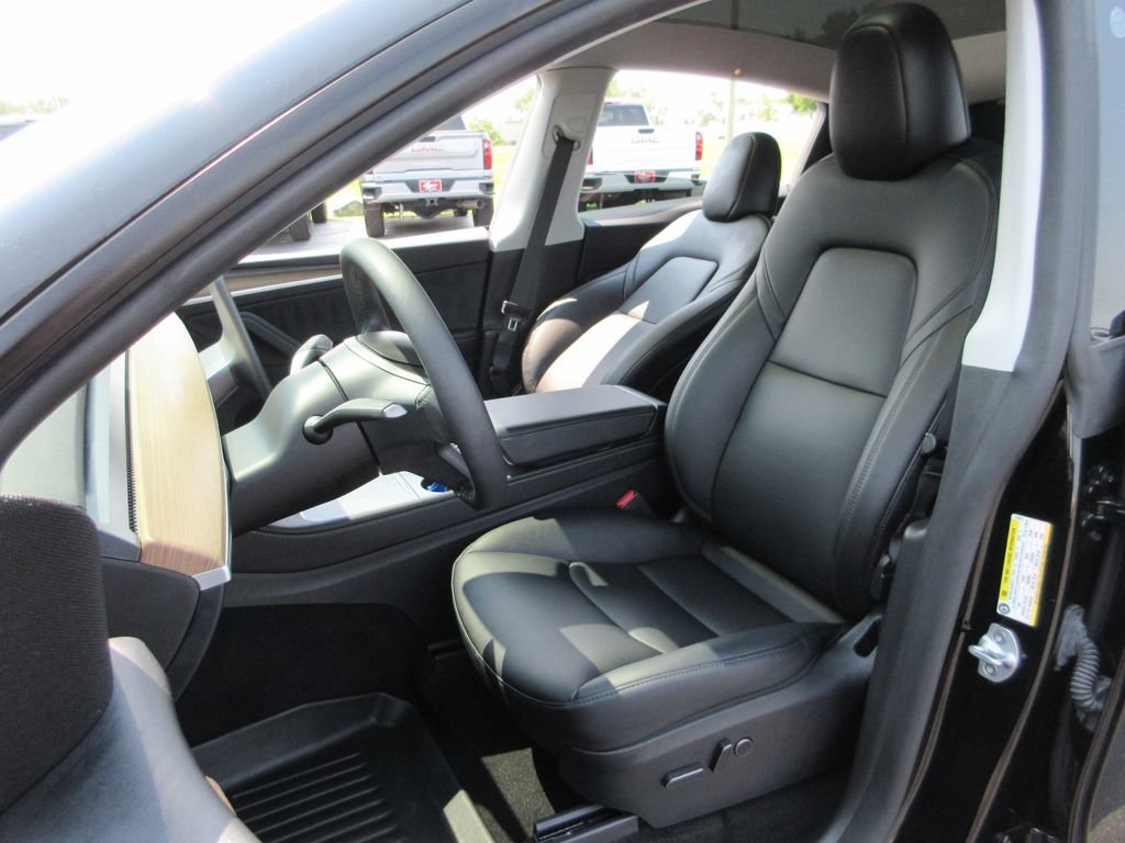 Used 2024 Tesla Model Y Performance AWD/4WD image 20