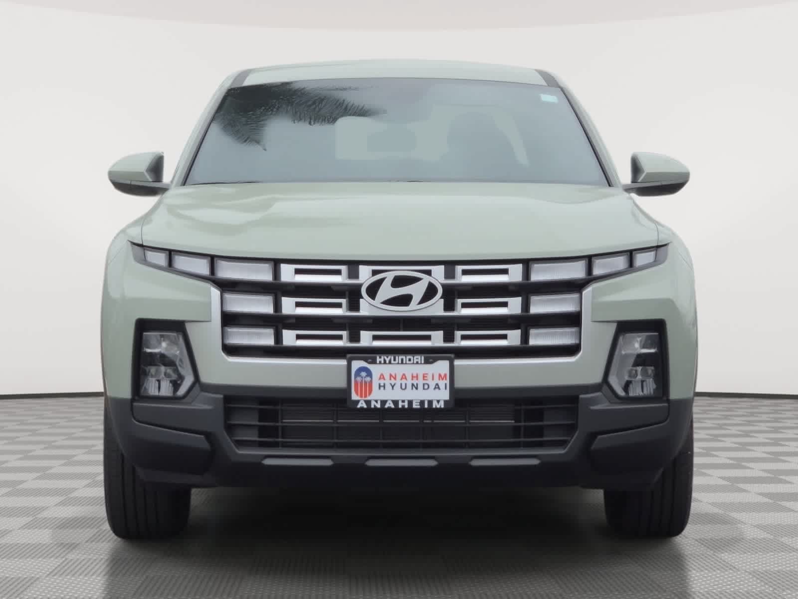 New 2027 Hyundai Santa Cruz SE FWD image 2