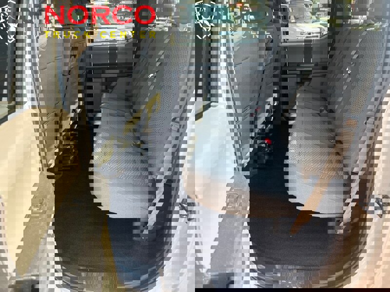 Used 2017 Ford F150 XLT image 17