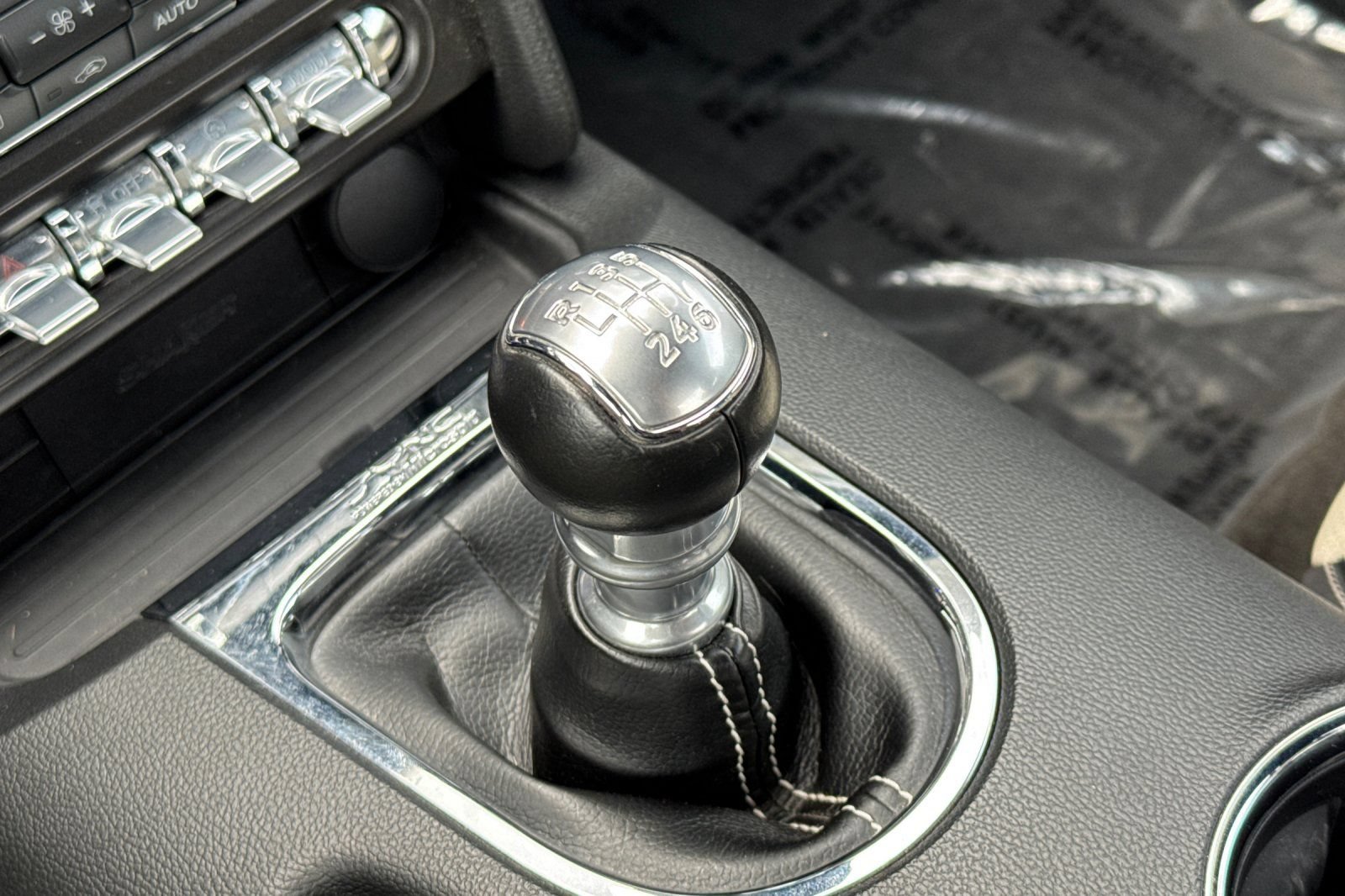 Used 2015 Ford Mustang 50 Years RWD image 19