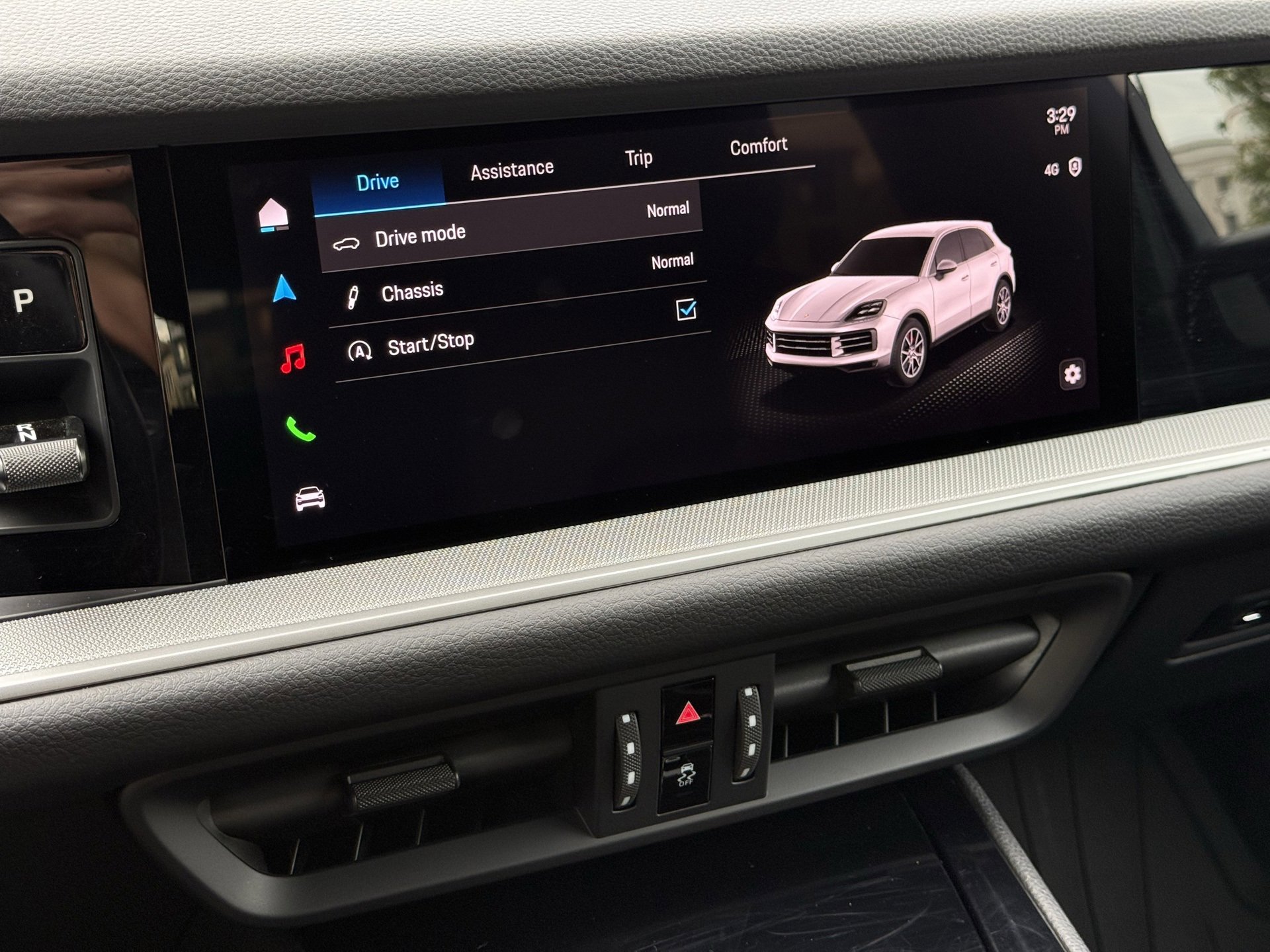 Certified 2024 Porsche Cayenne image 20