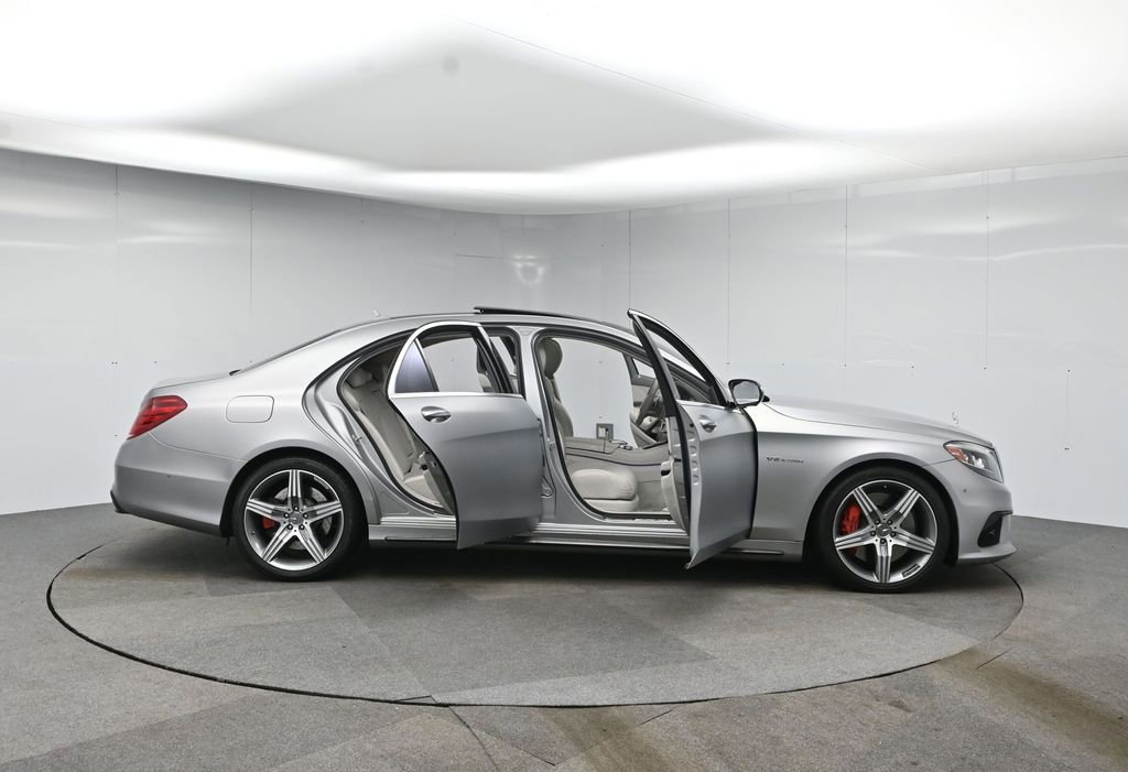 Used 2017 Mercedes-Benz S 63 AMG 4MATIC Sedan w/ Carbon Fiber Exterior Package image 72